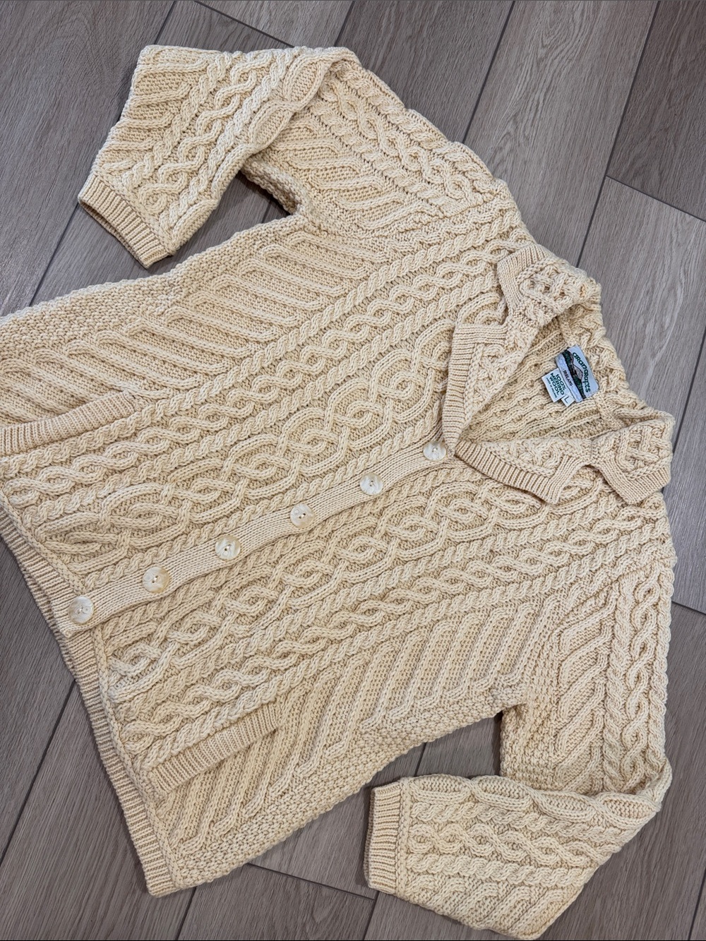 ARANCRAFTS Merino Wool Cable Knit Fisherman Knit Cardigan Sz L Pale Yellow